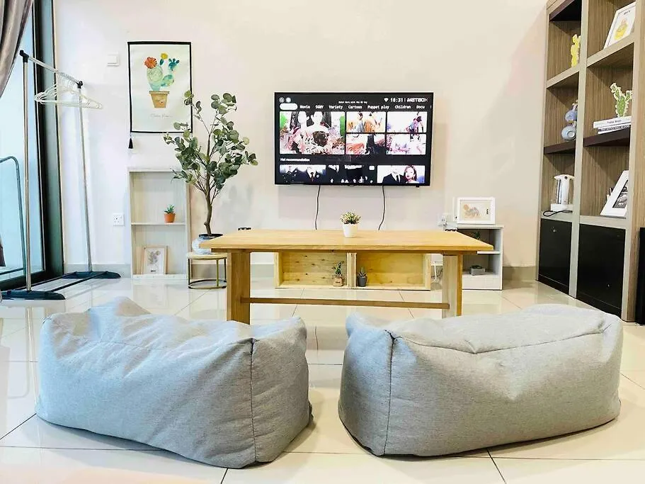 Mount Austin Palazio High Floor Studio W Balcony 2-4Pax With Tv Box 5Mins Aeon B213 Джохор-Бару 0*,  Малайзия