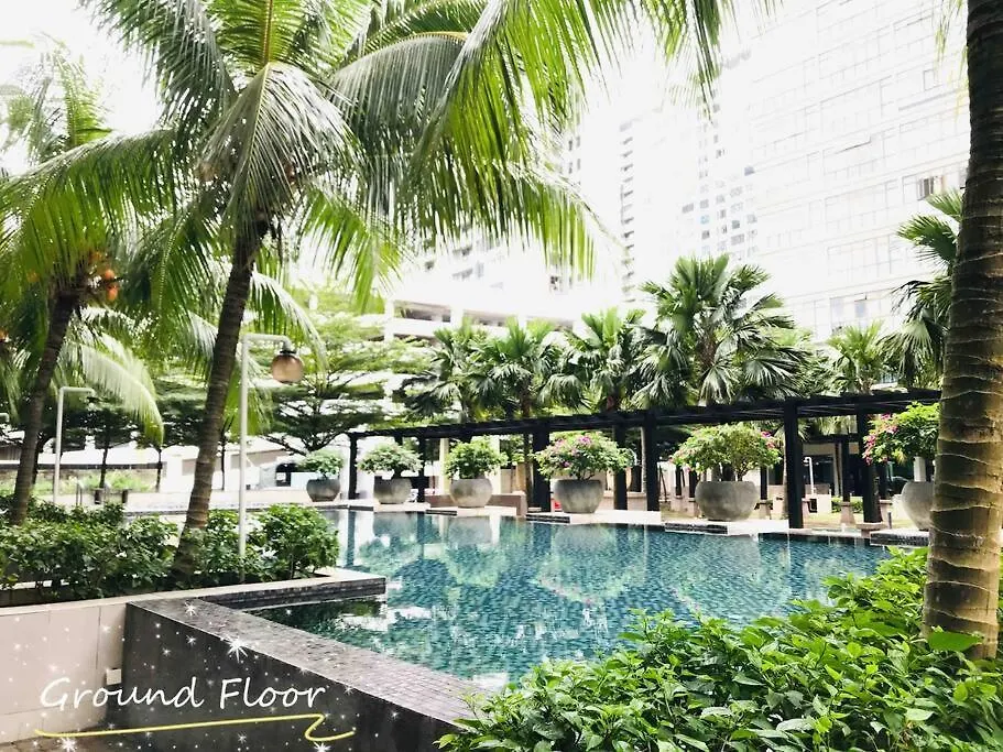 Апартаменты Mount Austin Palazio High Floor Studio W Balcony 2-4Pax With Tv Box 5Mins Aeon B213 Джохор-Бару